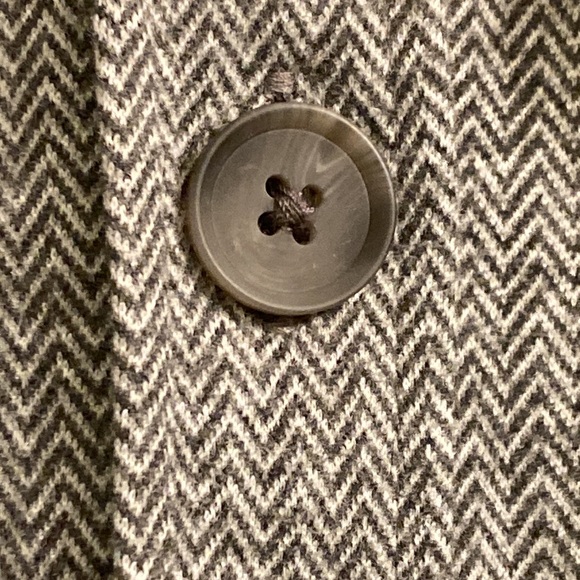 Jones New York Button Down - Picture 3 of 4